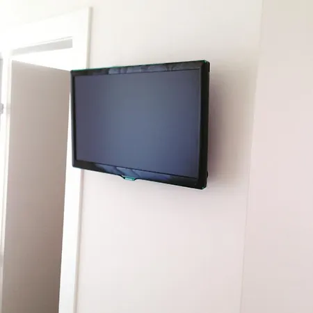 La Bed & Breakfast 3*