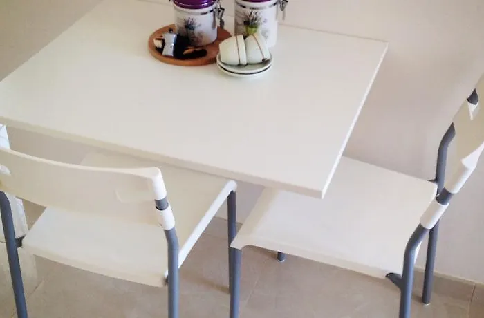 La לינה וארוחת בוקר 3*